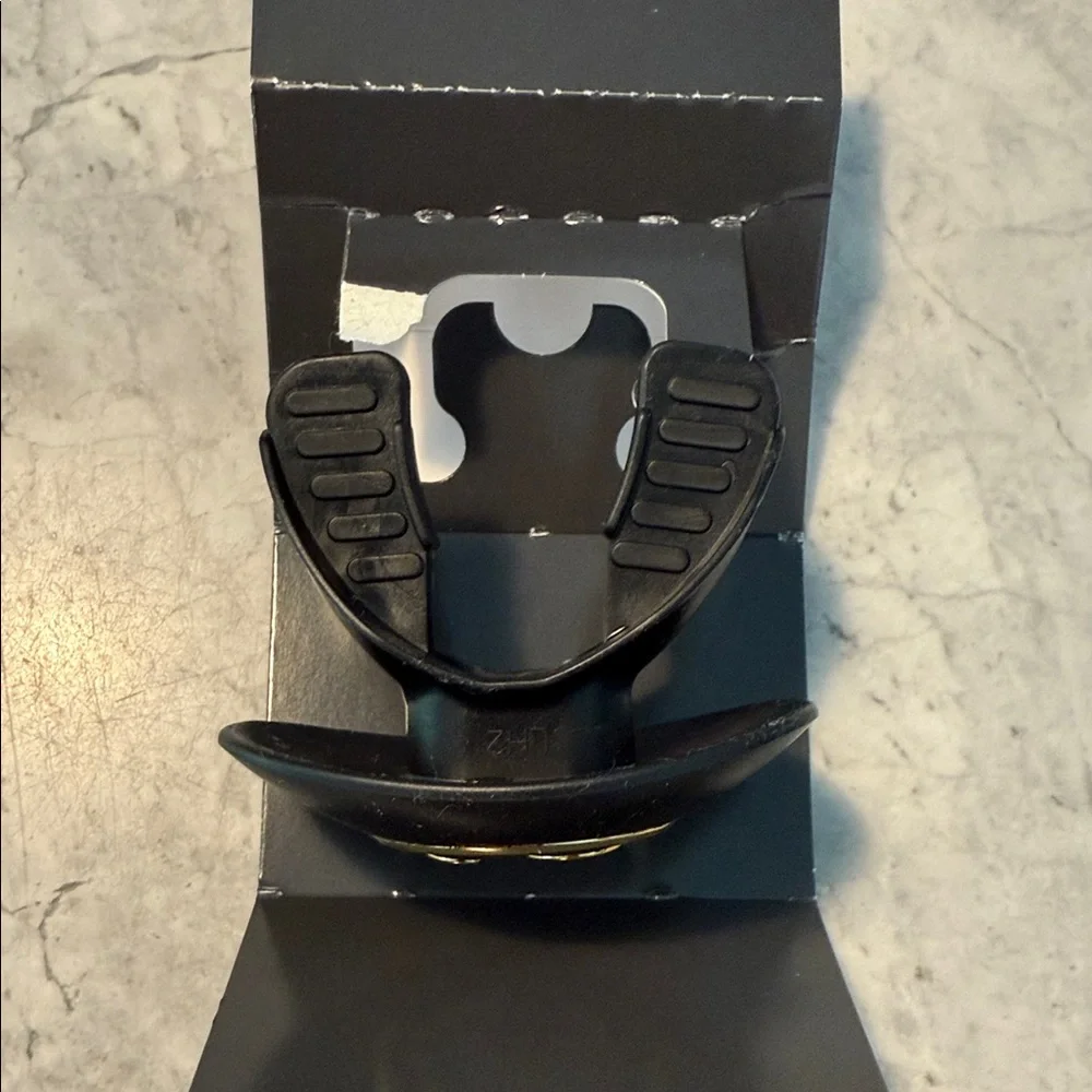WITHOUT STRAP- Battle Money Spinner Mouthguard - Black with Gold